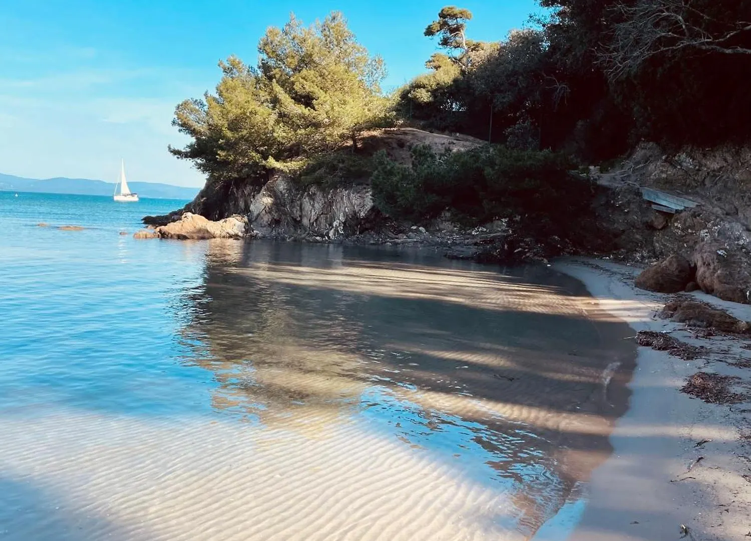La Ciotat Authentique - T3 A 2 Pas Du Port Et Des Plages - Parking Souterrain Offert 0*, La Ciotat France